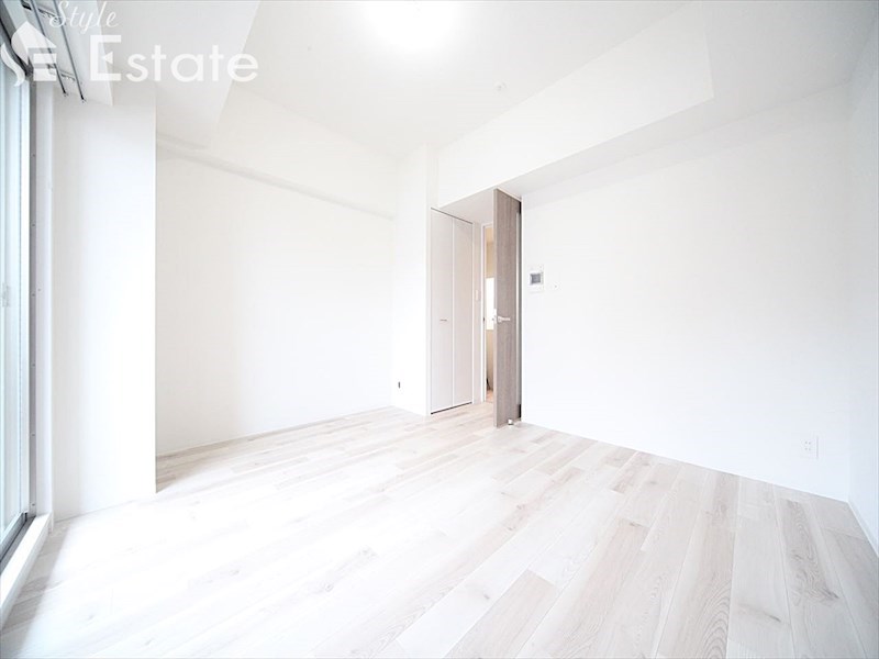 居室・リビング　内装