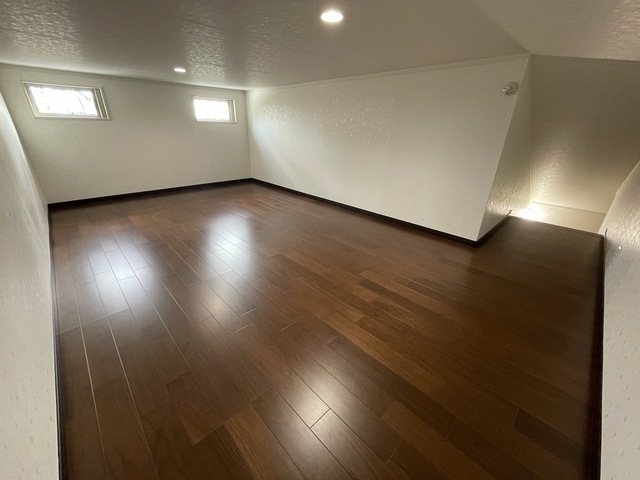 その他　小屋裏収納