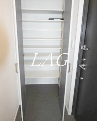 玄関　玄関です。