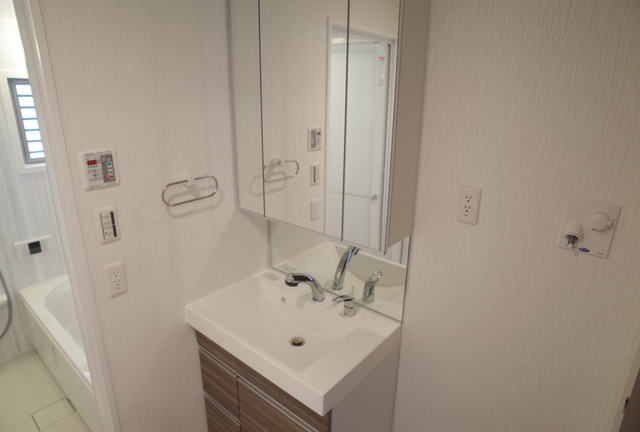 洗面設備　洗面所