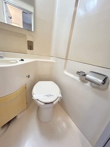 トイレ　落ち着いたトイレです