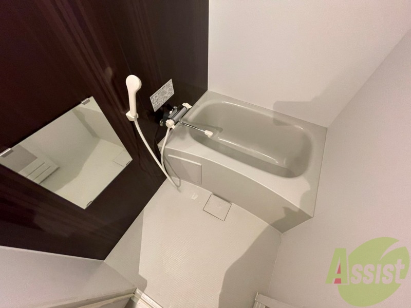 バス・シャワールーム　お風呂です。ゆっくりお風呂につかるのも体に良いですね～