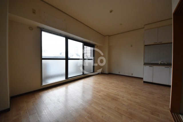 居室・リビング　梅田プレミアムコート　リビング