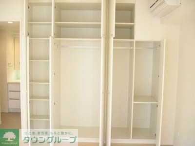 収納　Hタイプ2005年8月撮影 同タイプ310号室の写真です。