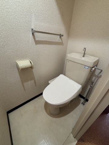 トイレ　別部屋写真