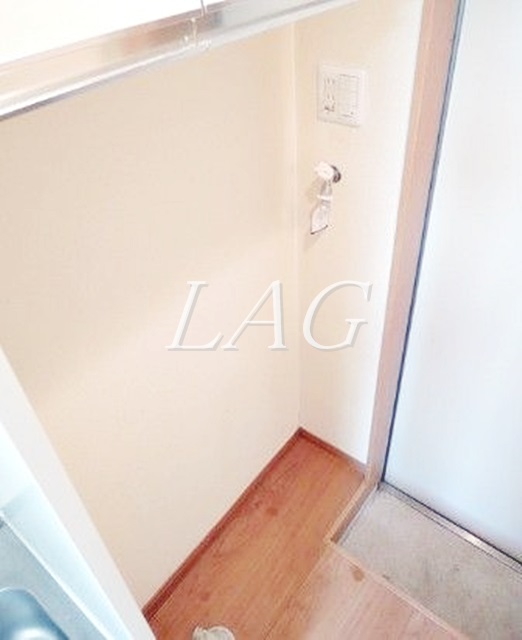 その他設備　室内洗濯置き場です。