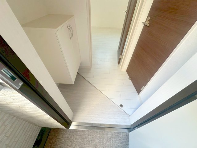 玄関　素敵な玄関は毎朝あなたを元気に送りだしてくれますよ。