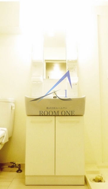 洗面設備　独立洗面台です。