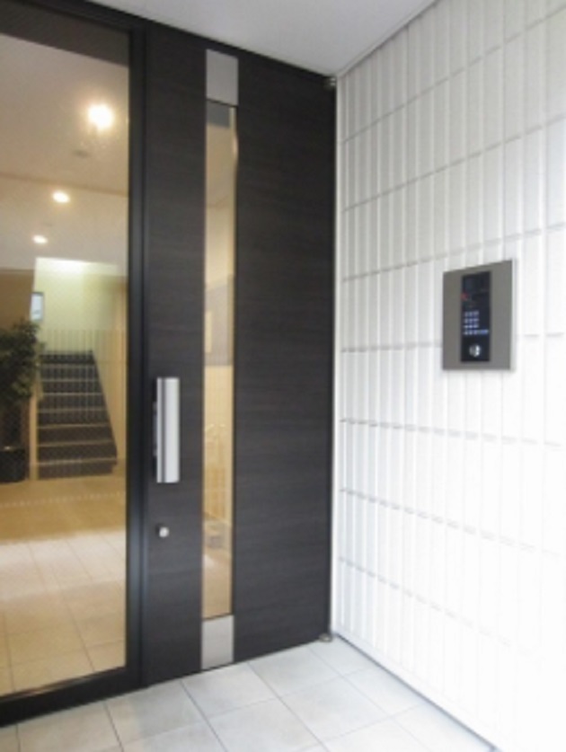 エントランス　エントランス　オートロック