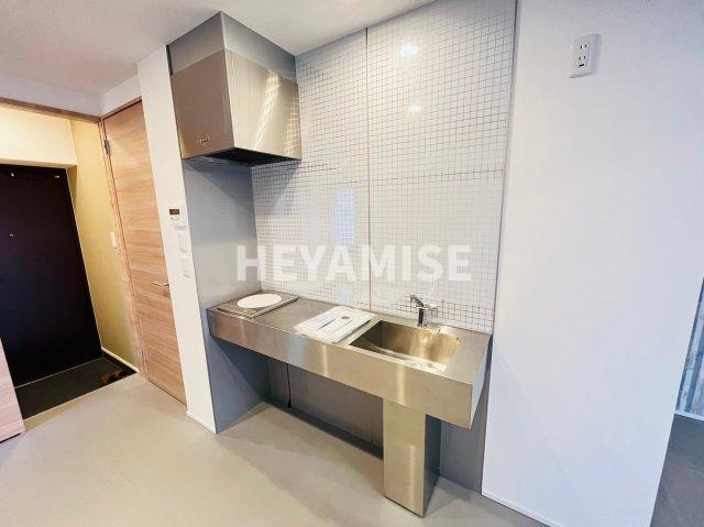 キッチン　※類似のお部屋写真となります。現況を優先します※