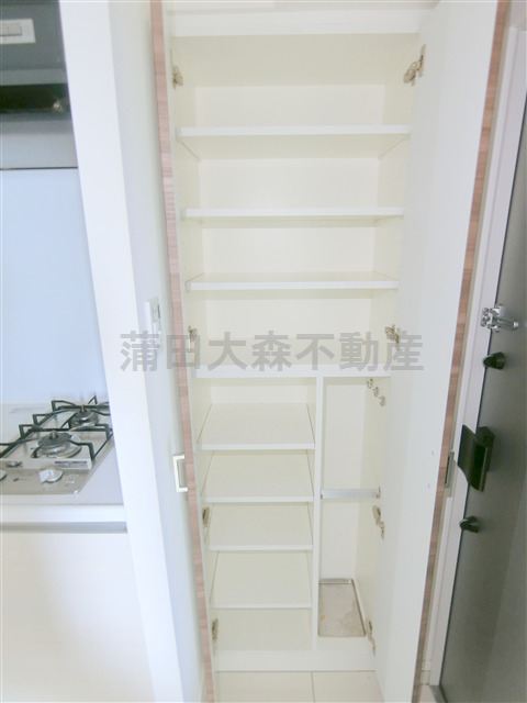 その他設備　玄関収納
