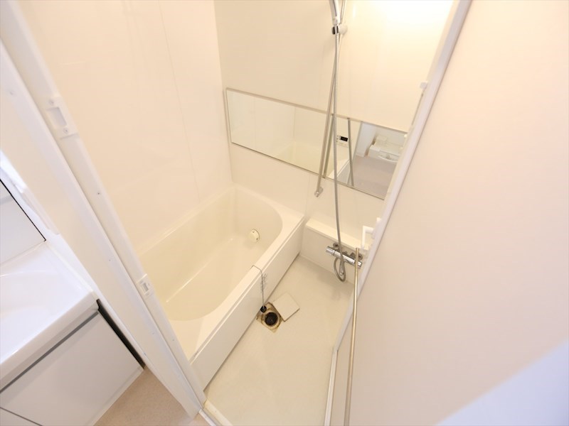 バス・シャワールーム　浴室暖房乾燥機付　高温さし湯機能付お風呂