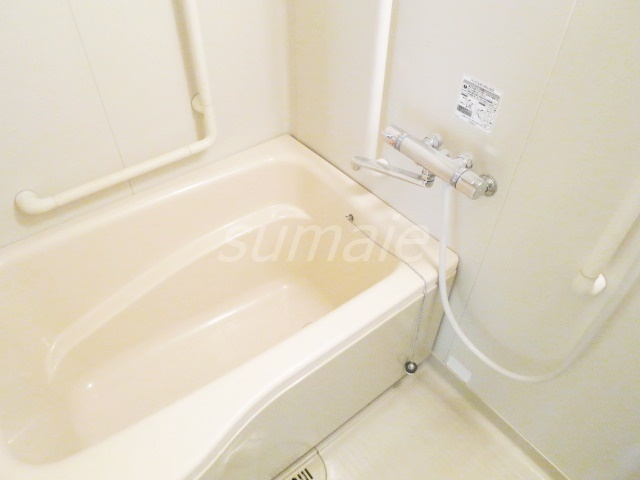 バス・シャワールーム　こちらがお風呂です☆