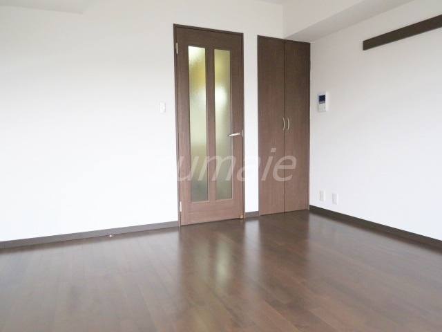 その他部屋・スペース　窓側からのアングルです☆