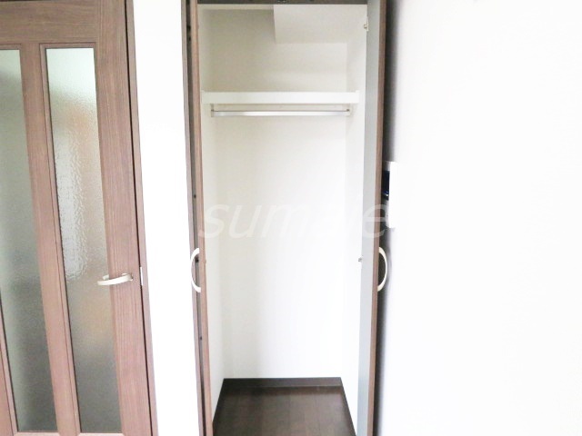 収納　収納の中は、この様になっております☆