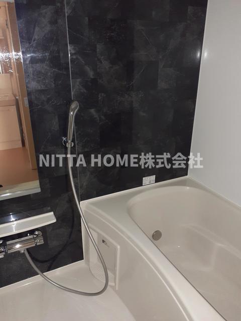 バス・シャワールーム　お風呂には追炊き＆浴室乾燥を設置済み◎