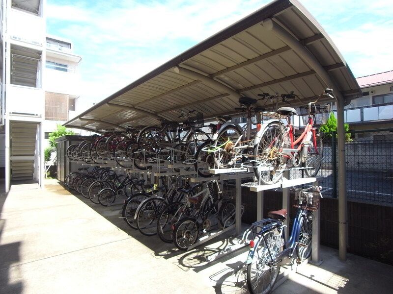 駐車場　駐輪場