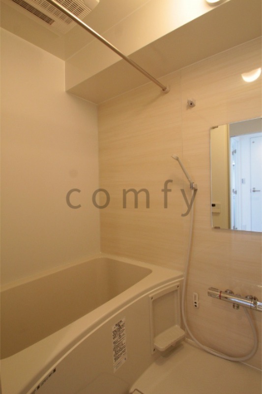 バス・シャワールーム　バスルーム