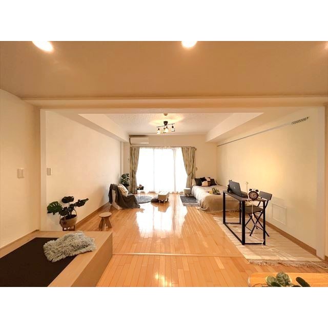 居室・リビング　広々ワンルーム
