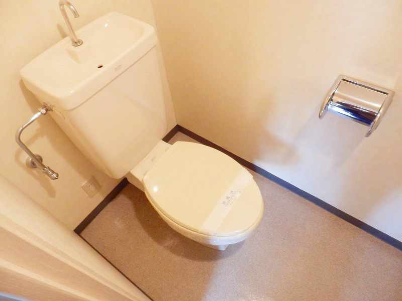 トイレ　もちろんトイレはお風呂と別