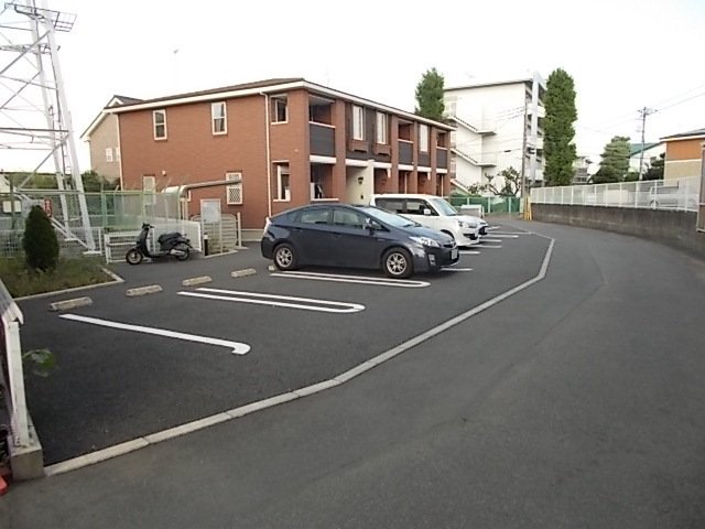 駐車場　駐車場完備です