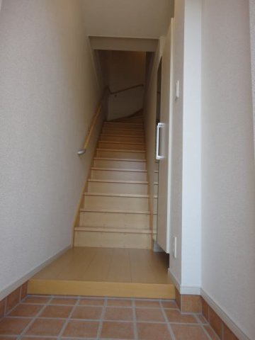 玄関　収納もある玄関です