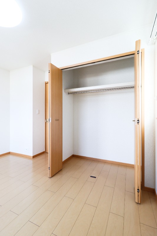 収納　図面と現状に相違がある場合には現状を優先