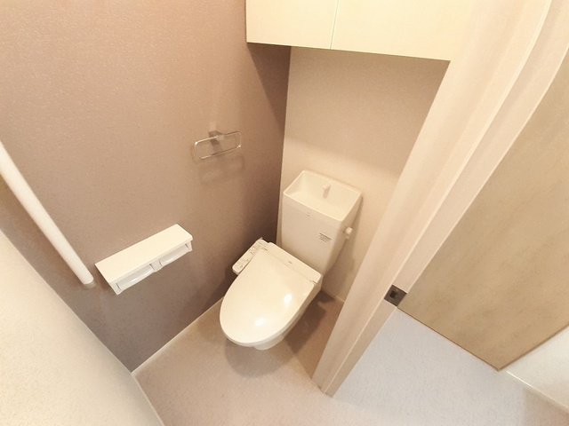 トイレ　ゆったりとした空間のトイレです