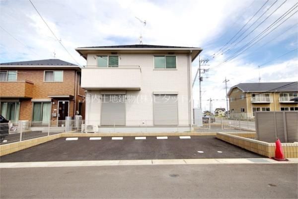建物外観　クロバリーマＢ棟