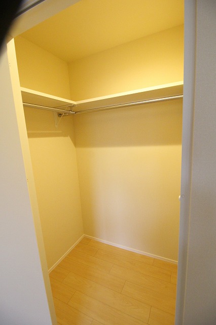 収納　別のお部屋の写真です