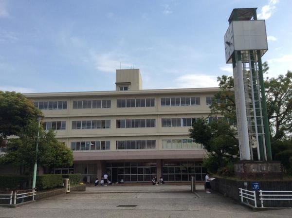 役所　金沢市役所（役所）まで1851m