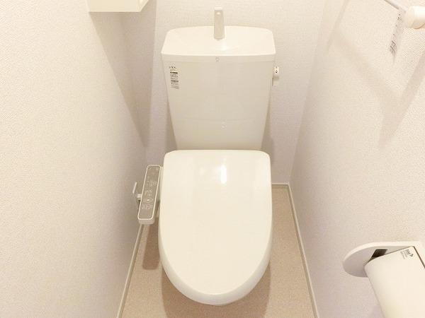 トイレ　ウォシュレット！