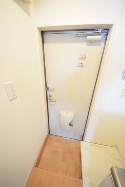 玄関　別部屋参考写真