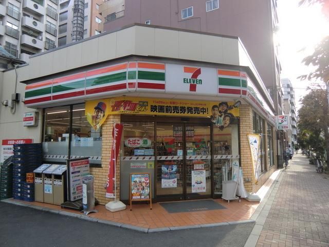 コンビニ　セブンイレブン（コンビニ）まで169m