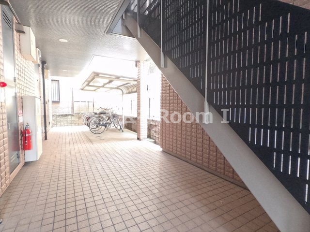 ロビー　建物の内部です