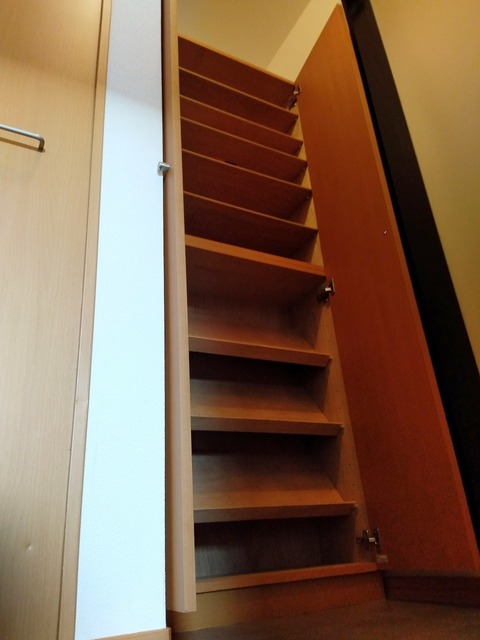 玄関　大きなシューズＢＯＸ