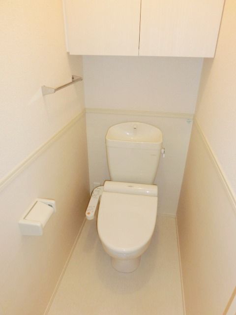 トイレ　ウォシュレットです。