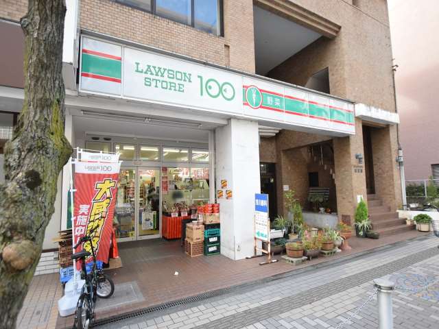 コンビニ　ローソンストア１００（コンビニ）まで282m