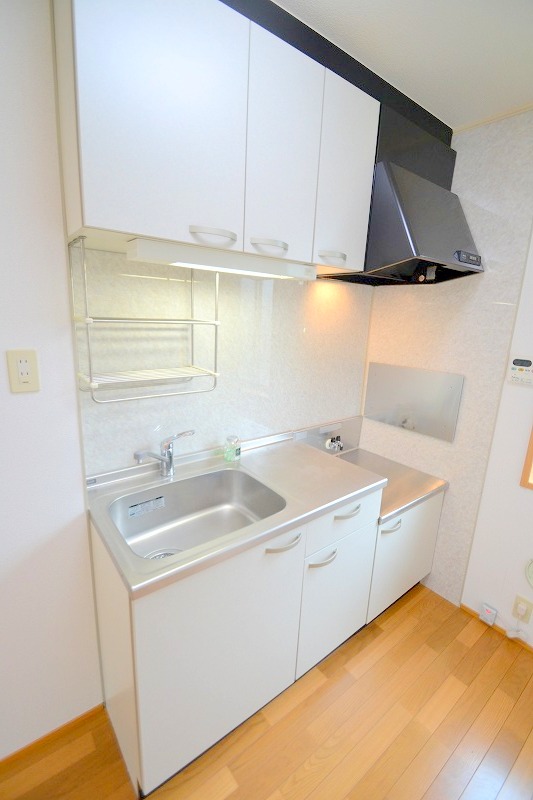 キッチン　お問合せはシティホーム海田センター　082-821-2227