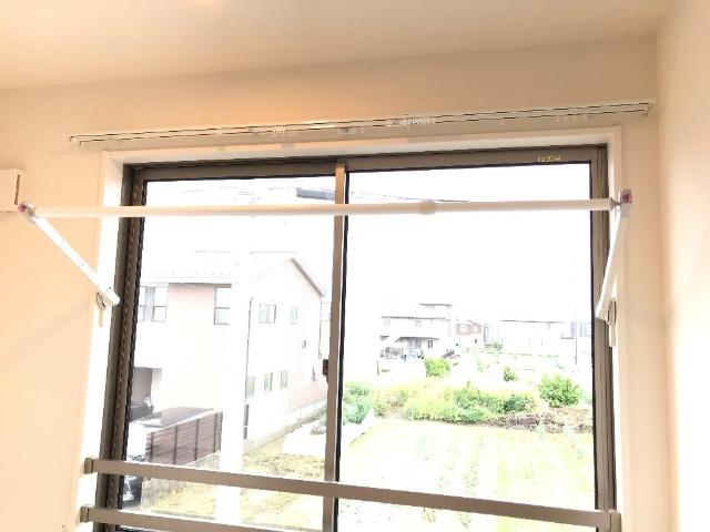その他　室内物干し（イメージ）