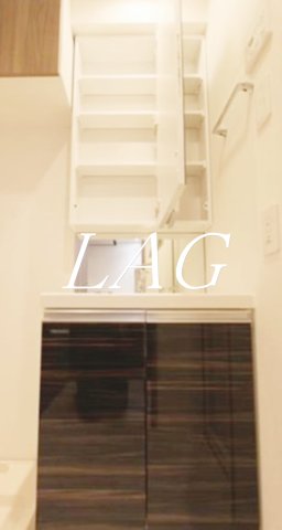 洗面設備　独立洗面台です。