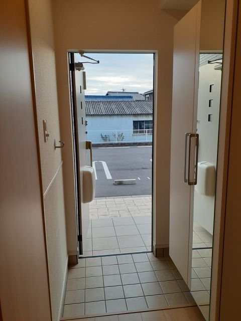 玄関