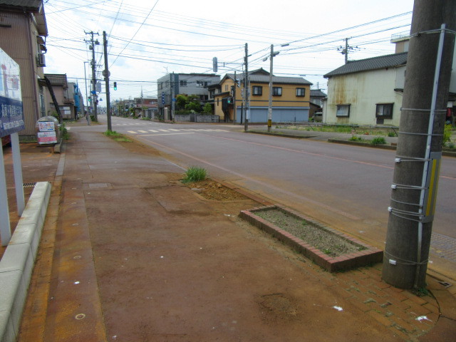 その他　前面道路（その他）まで0m