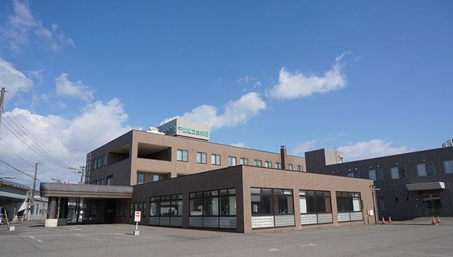 病院　医療法人社団千歳豊友会病院（病院）まで555m