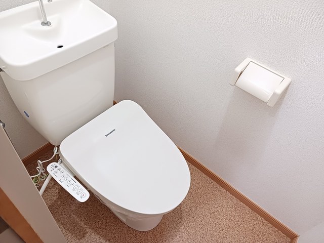 トイレ　ウォシュレット