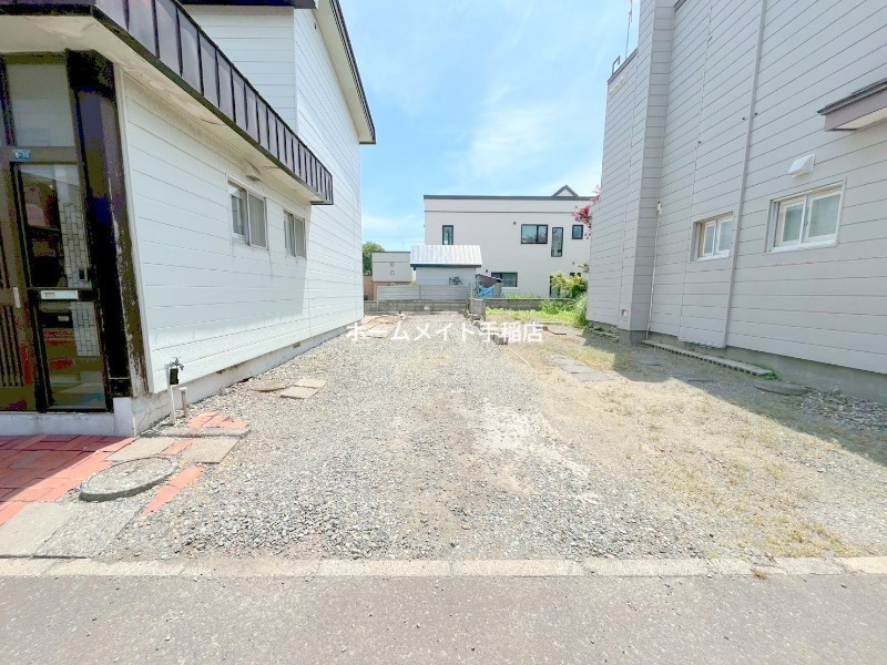 駐車場　駐車スペースでございます！