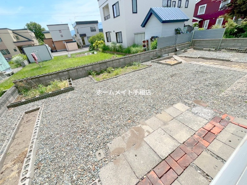 庭　専用庭付きでございます！
