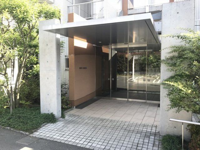 エントランス　毎日通るエントランス♪
