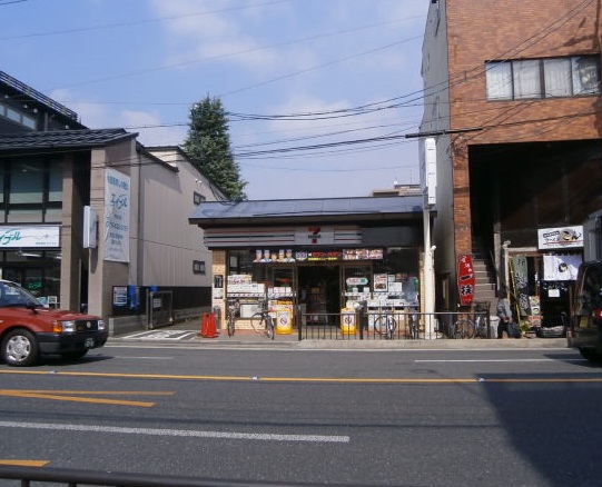 コンビニ　セブンイレブン 京都烏丸今出川店（コンビニ）まで108m