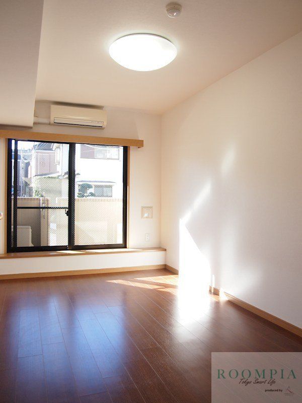 居室・リビング　※写真は同タイプの別のお部屋です